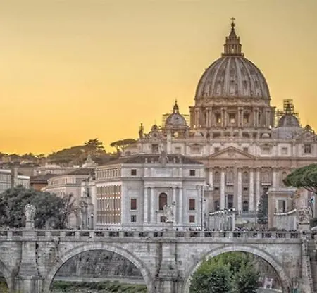 Appartamento New! Completely Renovated In Vatican! Roma