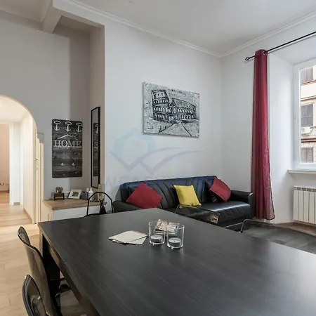 Appartamento New! Completely Renovated In Vatican!